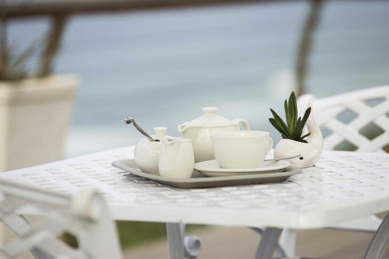 Ocean Hideaway Bed And Breakfast Amanzimtoti Bagian luar foto