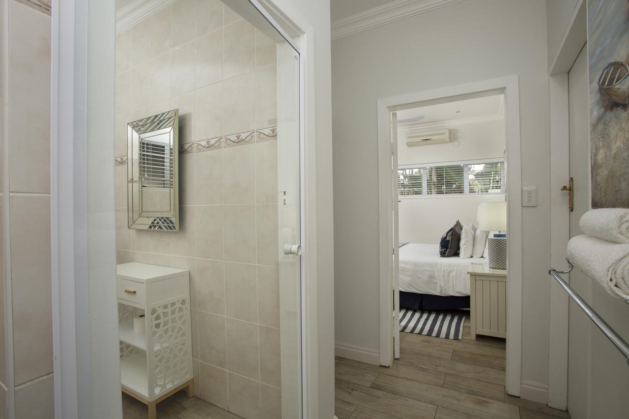Ocean Hideaway Bed And Breakfast Amanzimtoti Bagian luar foto
