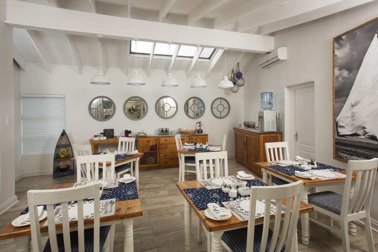 Ocean Hideaway Bed And Breakfast Amanzimtoti Bagian luar foto