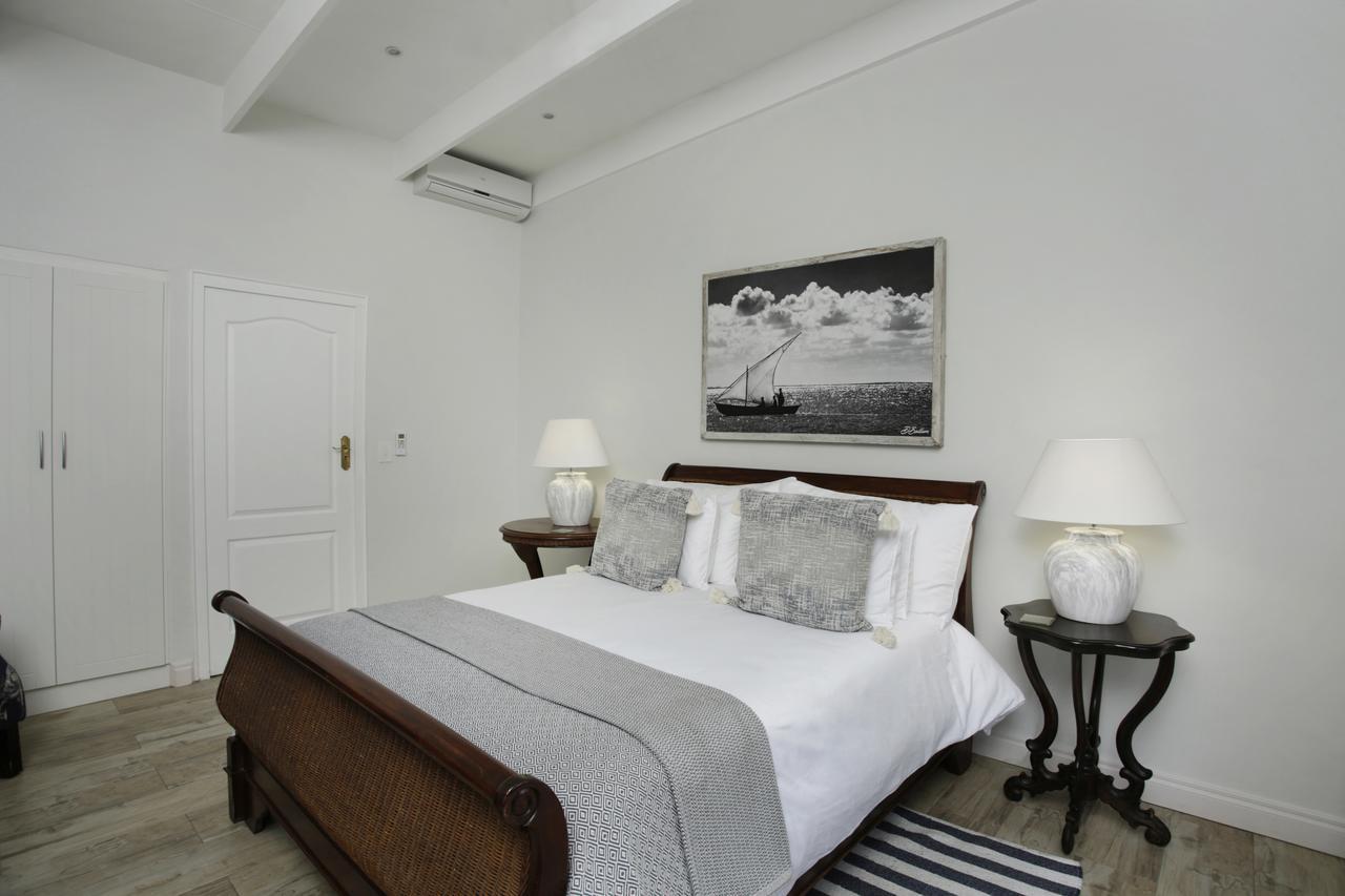 Ocean Hideaway Bed And Breakfast Amanzimtoti Bagian luar foto
