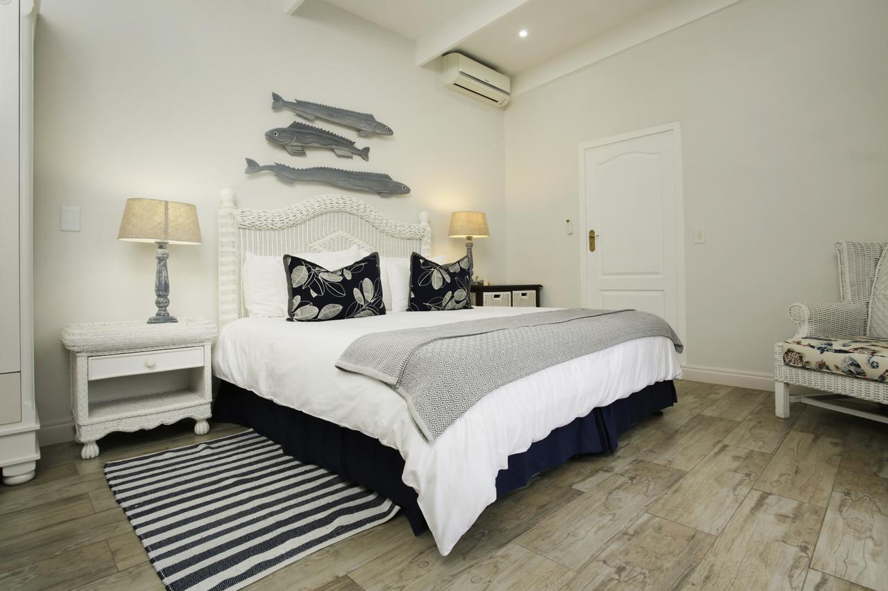 Ocean Hideaway Bed And Breakfast Amanzimtoti Bagian luar foto
